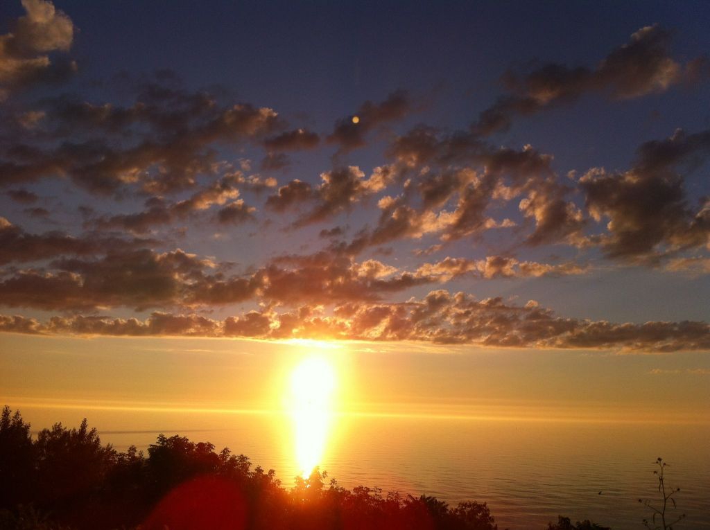 Racine sunrise